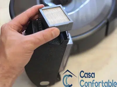 Filtro de un robot aspirador y fregasuelos