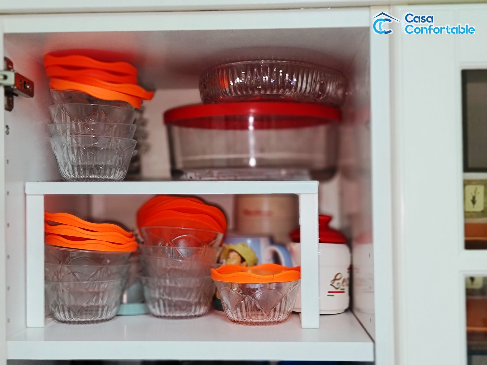 Armario de cocina organizado por frecuencia y tipo de uso