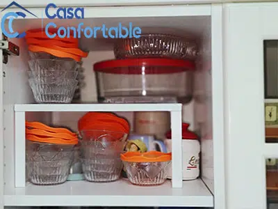Armario de cocina organizado por frecuencia y tipo de uso