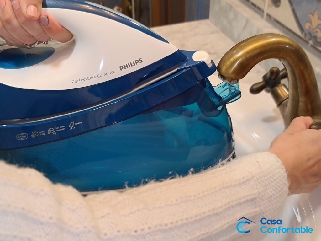 Detalle de la Philips PerfectCare Compact GC7844/20 de Casa Confortable