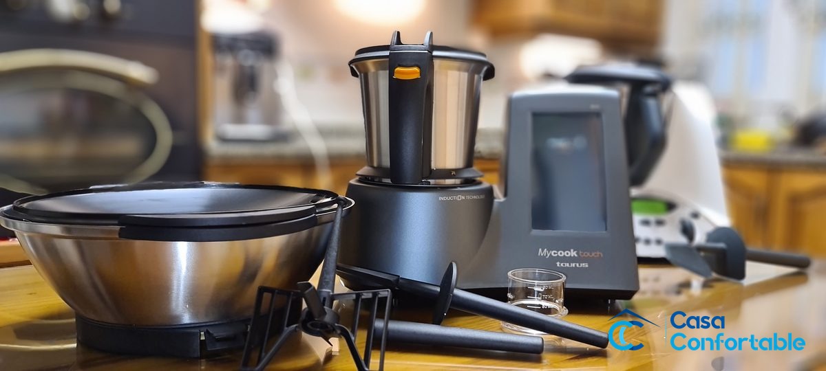 El Mycook Touch montado con todos sus accesorios